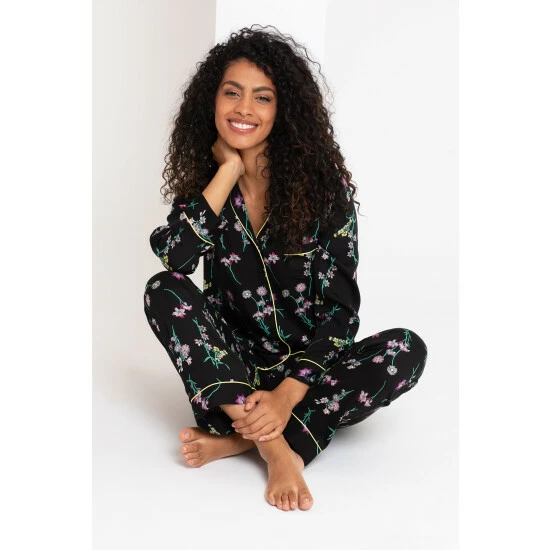 Pour Moi Black Luxe Woven Pyjama 1 Pour Moi Black Luxe Woven Pyjama