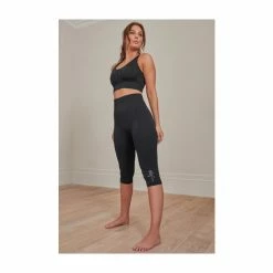 Pour Moi Black Energy Seamless Capri Legging -Pour Moi Shop unnamed file 4550