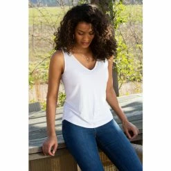Pour Moi White Sophie V Neck Jersey Vest -Pour Moi Shop unnamed file 5026